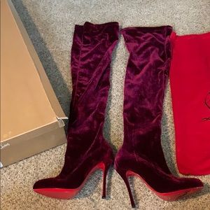 Limited Christian Louboutin Velvet 100 in Merlot